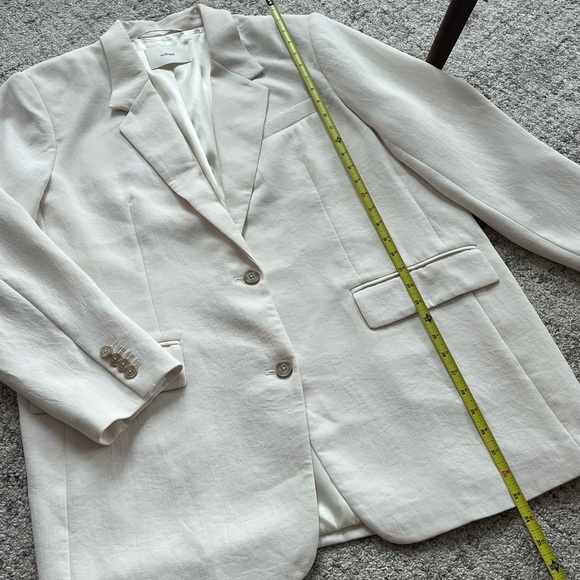 Aritzia Heartbreak White new Business Casual Formal Evening Wedding Blazer Sz L - Picture 13 of 14